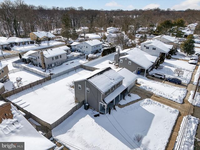 1721 COUNTRY CLUB DR, Cherry Hill, NJ 08003