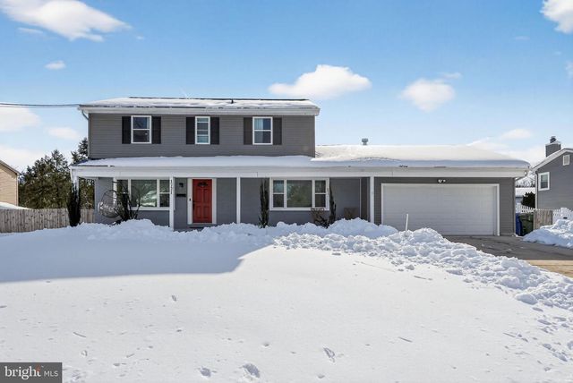 1721 COUNTRY CLUB DR, Cherry Hill, NJ 08003