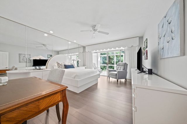 72 Kim Ter C, Stoughton, MA 02072