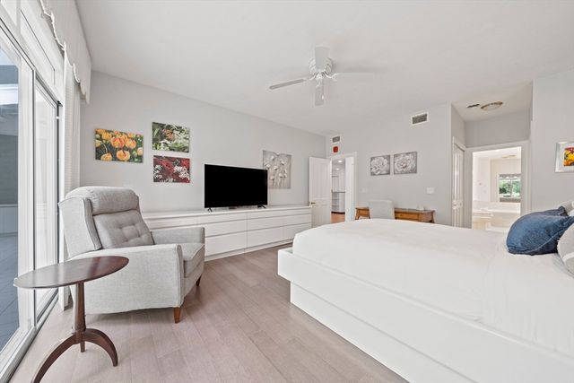 72 Kim Ter C, Stoughton, MA 02072