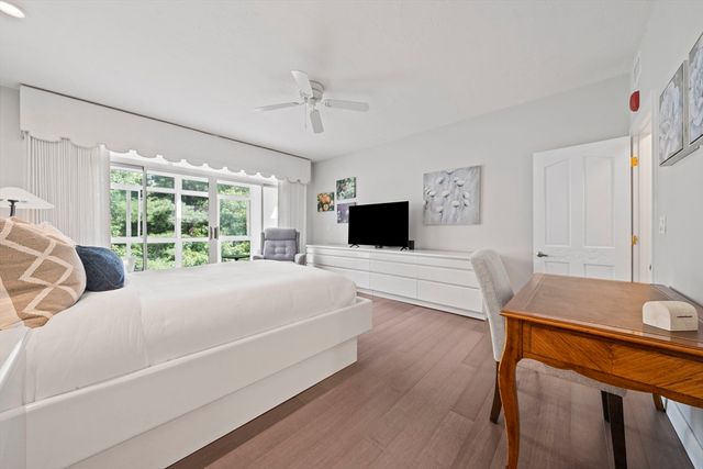 72 Kim Ter C, Stoughton, MA 02072