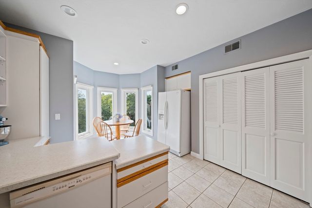 72 Kim Ter C, Stoughton, MA 02072