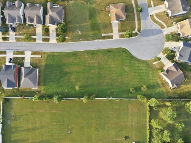 10575 W 116th Avenue, Cedar Lake, IN 46303