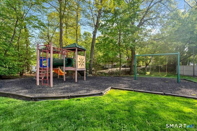 206 Sunrise Hill Road 206, Norwalk, CT 06851
