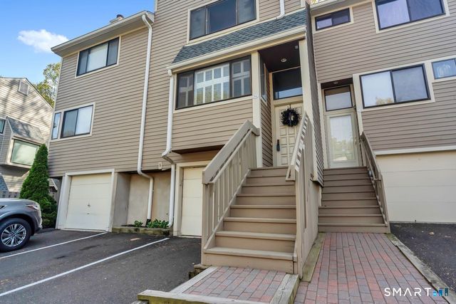 206 Sunrise Hill Road 206, Norwalk, CT 06851