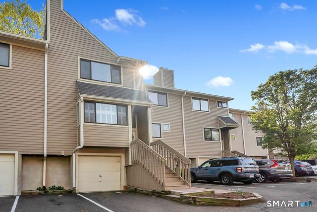 206 Sunrise Hill Road 206, Norwalk, CT 06851