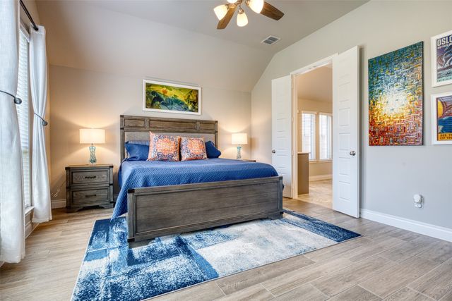 321 Foxthorne Way, Little Elm, TX 75068