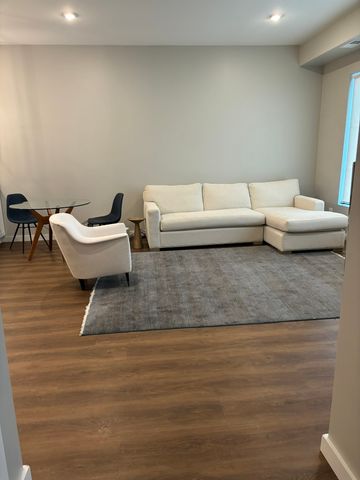 720 N Washington Street 204, Naperville, IL 60563