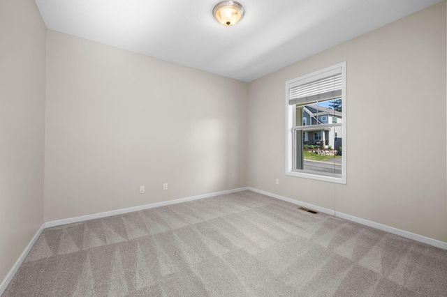 7652 Addisen Path, Inver Grove Heights, MN 55077