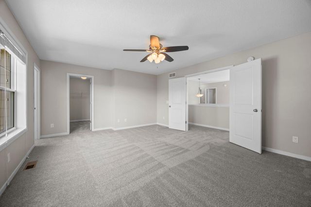 7652 Addisen Path, Inver Grove Heights, MN 55077