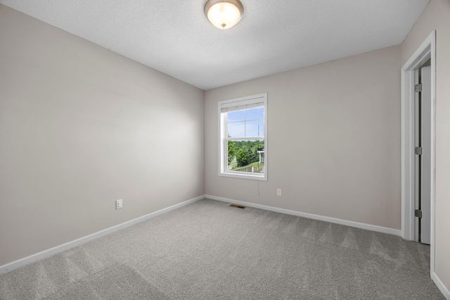 7652 Addisen Path, Inver Grove Heights, MN 55077