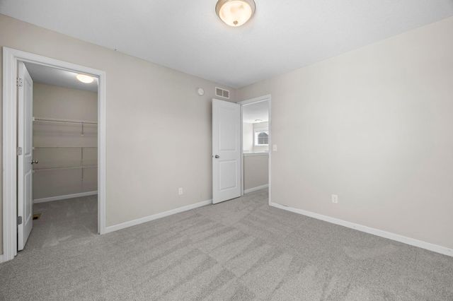 7652 Addisen Path, Inver Grove Heights, MN 55077
