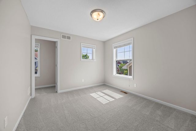 7652 Addisen Path, Inver Grove Heights, MN 55077