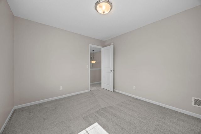 7652 Addisen Path, Inver Grove Heights, MN 55077