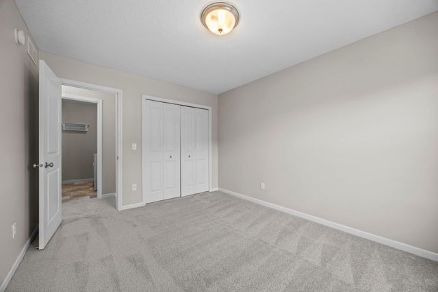 7652 Addisen Path, Inver Grove Heights, MN 55077