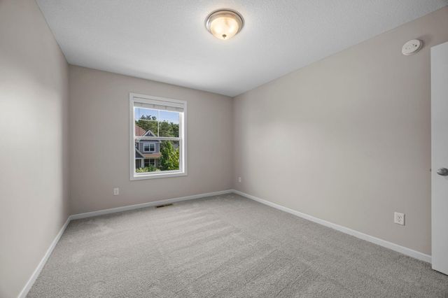 7652 Addisen Path, Inver Grove Heights, MN 55077