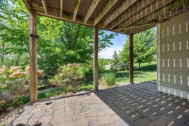 7652 Addisen Path, Inver Grove Heights, MN 55077