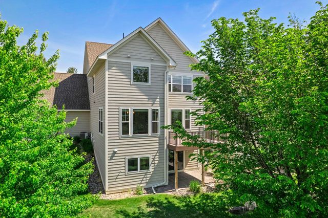 7652 Addisen Path, Inver Grove Heights, MN 55077