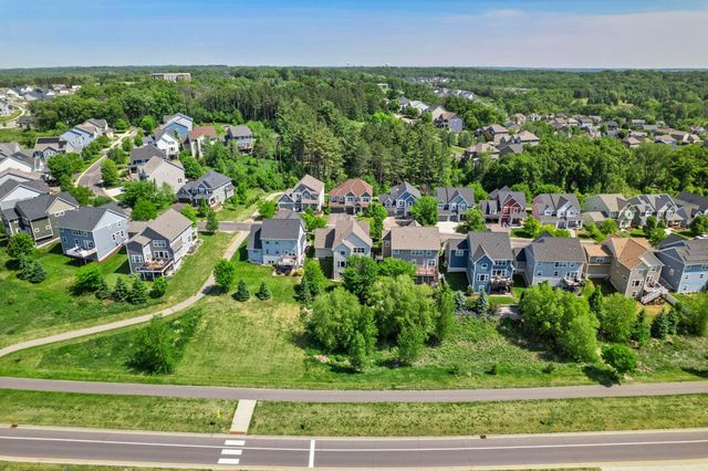 7652 Addisen Path, Inver Grove Heights, MN 55077