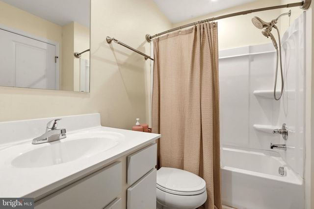 75 COMFORT RD, Williamstown, NJ 08094