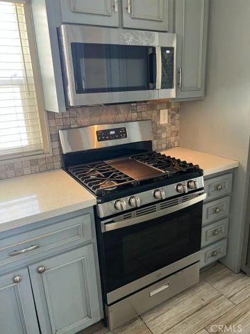 28561 Foxboro Lane, Highland, CA 92346