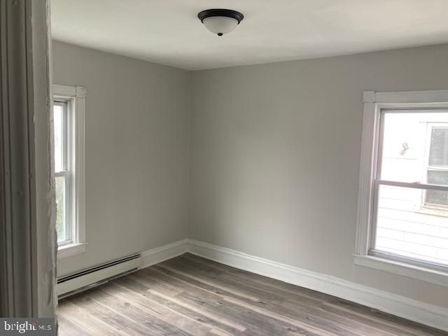 915 EDGEWOOD AVE, Trenton, NJ 08618