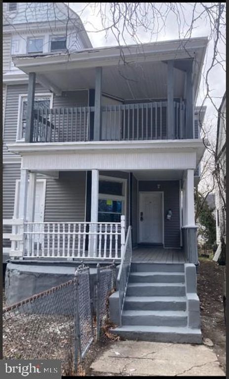 915 EDGEWOOD AVE, Trenton, NJ 08618