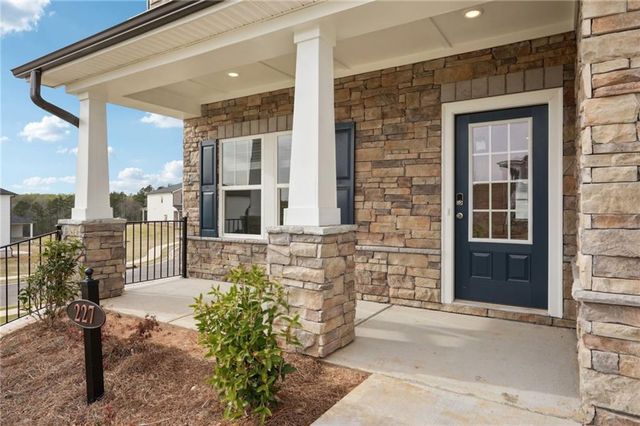 227 Sope Creek Circle, Pendergrass, GA 30567