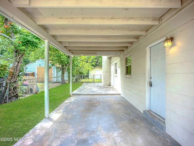 6642 PINNOCHIO Drive, Jacksonville, FL 32210