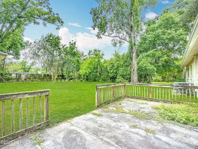 6642 PINNOCHIO Drive, Jacksonville, FL 32210