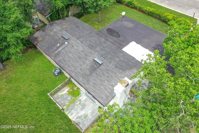6642 PINNOCHIO Drive, Jacksonville, FL 32210