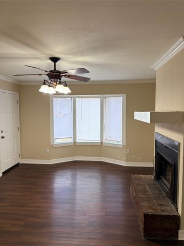 7504 W Canal Boulevard, Shreveport, LA 71108