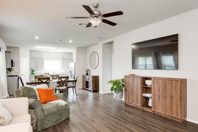 10701 Dimitrios DR, Austin, TX 78747
