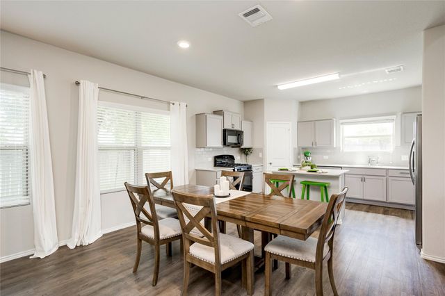 10701 Dimitrios DR, Austin, TX 78747
