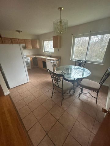 281 Sunset Drive, Highland Heights, KY 41076