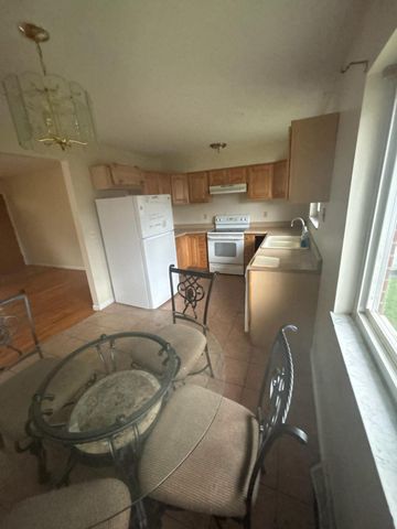 281 Sunset Drive, Highland Heights, KY 41076