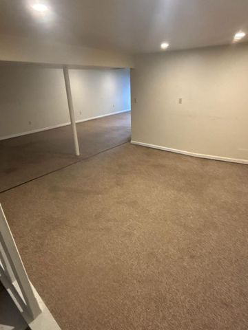 281 Sunset Drive, Highland Heights, KY 41076