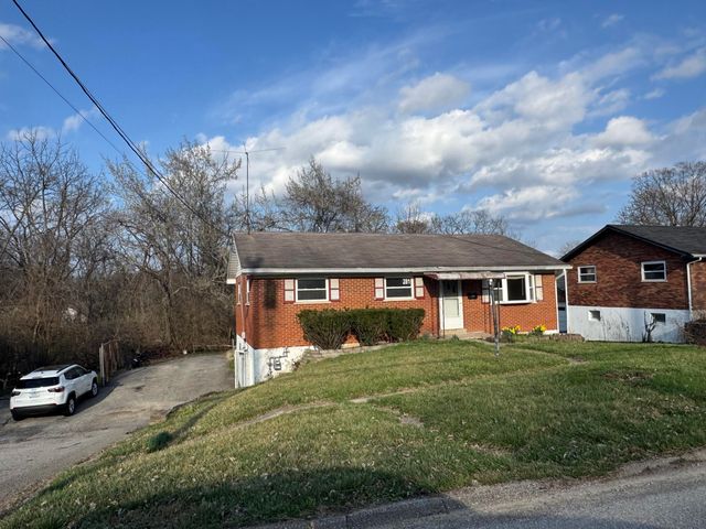 281 Sunset Drive, Highland Heights, KY 41076