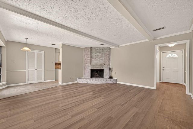 1519 Hitherfield Drive, Sugar Land, TX 77498