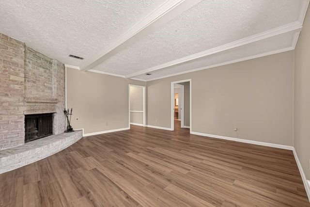 1519 Hitherfield Drive, Sugar Land, TX 77498