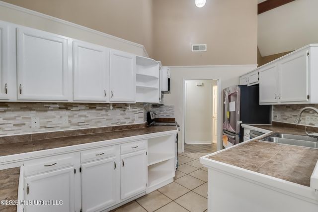 9228 Pointe Aux Chenes Road, Ocean Springs, MS 39564