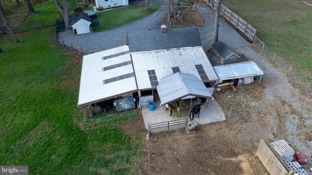 339 CHURCHTOWN RD, Narvon, PA 17555