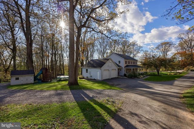 339 CHURCHTOWN RD, Narvon, PA 17555