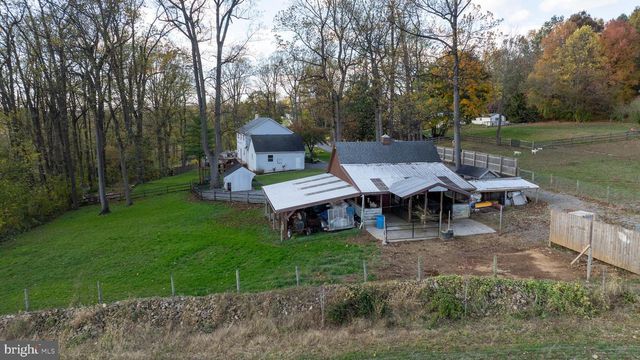 339 CHURCHTOWN RD, Narvon, PA 17555