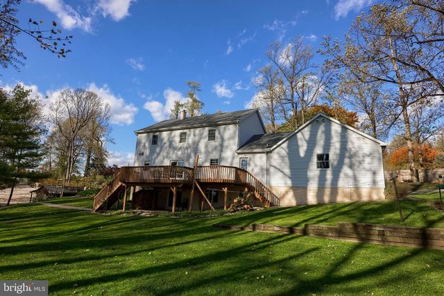 339 CHURCHTOWN RD, Narvon, PA 17555