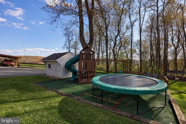 339 CHURCHTOWN RD, Narvon, PA 17555