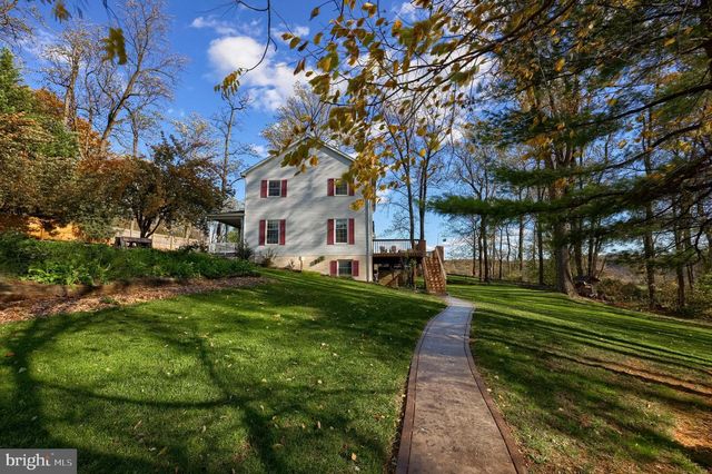 339 CHURCHTOWN RD, Narvon, PA 17555