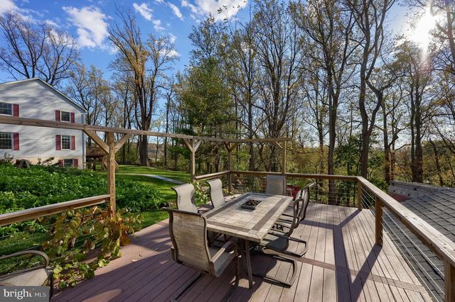 339 CHURCHTOWN RD, Narvon, PA 17555