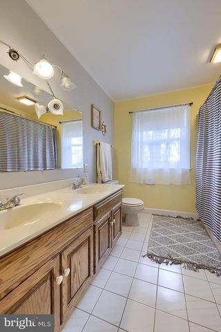 339 CHURCHTOWN RD, Narvon, PA 17555