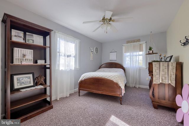 339 CHURCHTOWN RD, Narvon, PA 17555